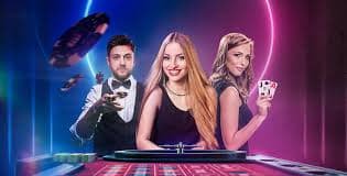 slot latoto live-betting interface showing multi-sport feed with Liga 1 and Piala AFF fixtures